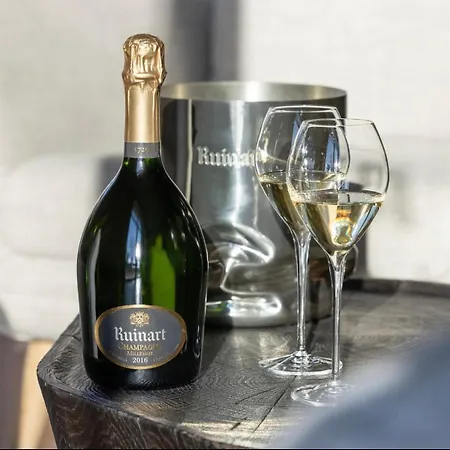 A Casa - Parcheggio Privato E Bollicine